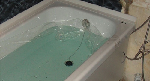 Установкой акрилового вкладыша | Елец